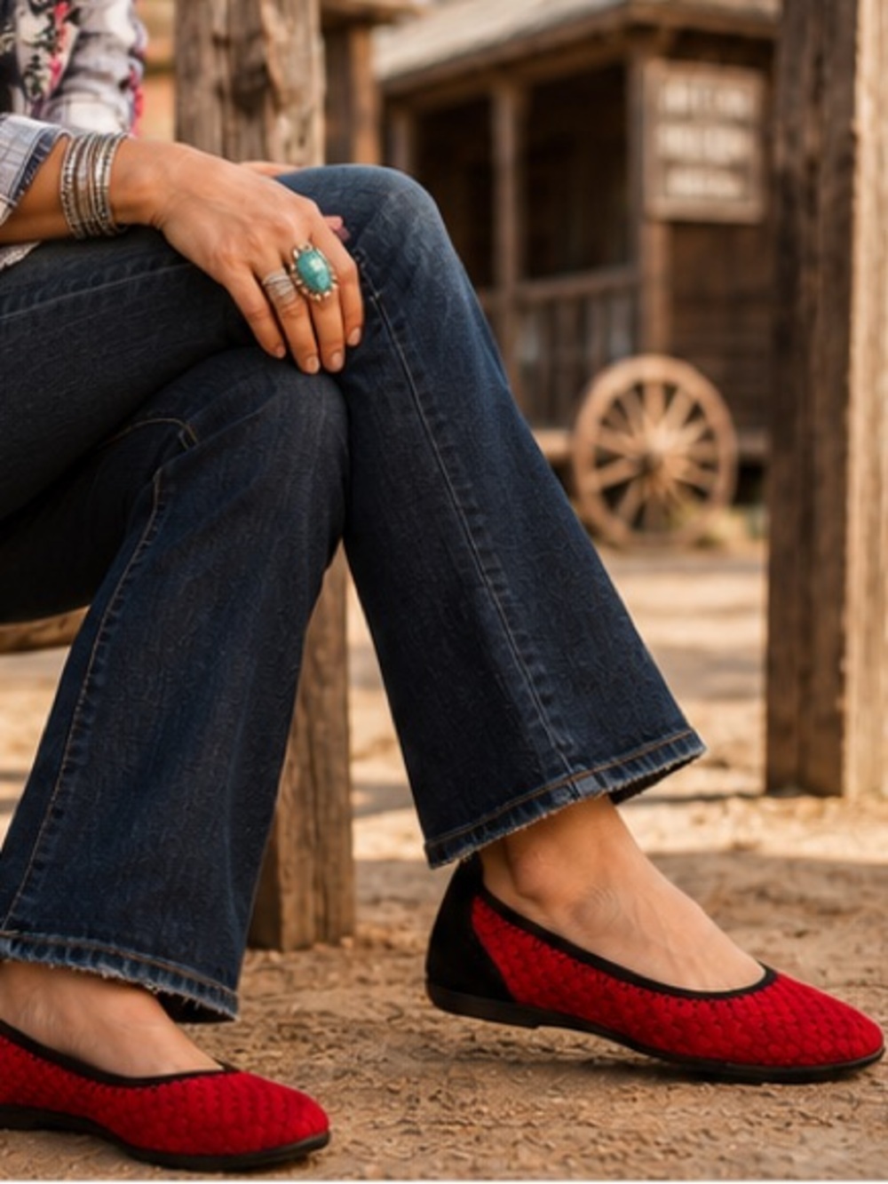 Bernie Mev Bella Me Woven Ballet Flats Red Black NWT Comfort